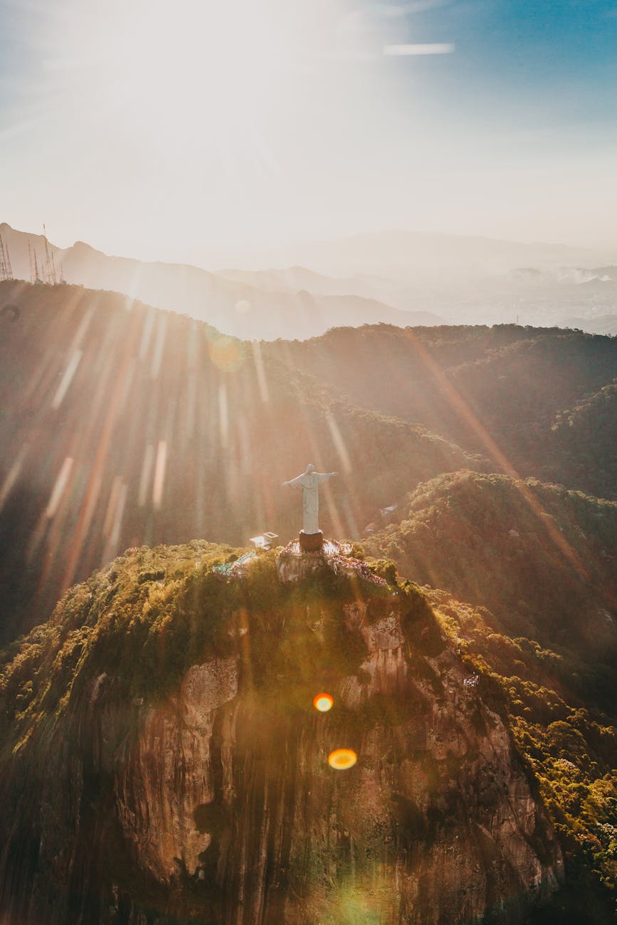 Can God’s Presence “Saturate the Atmosphere”?